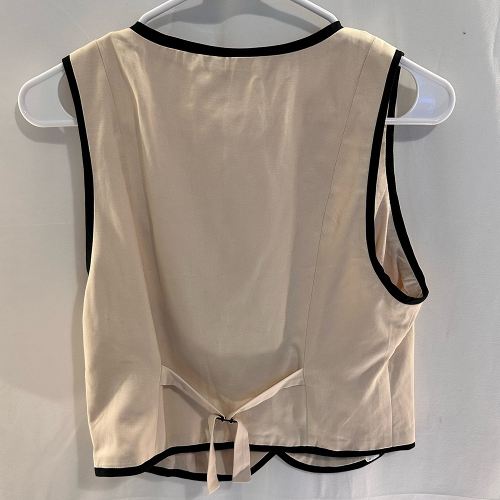 New NWT SOVERE Express Waistcoat in Neutral vest revolve - Picture 5 of 5